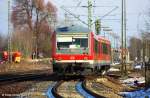 DB Regio 628 + 928 560 als RB 27572 Neufahrn - Bogen, KBS 932 Neufahrn - Bogen, Gubodenbahn, fotografiert bei der Einfahrt in den Bahnhof Radldorf am 11.02.2013 --> Links im Bild sind die Gleise der