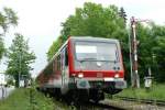 Am 26.05.2013 fhrt 628 339 als RB von Friedrichshafen Stadt nach Aulendorf in wenigen Minuten in den Lindauer Hauptbahnhof ein.