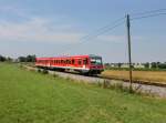 Der 628 571 als S Bahn nach Altomnster am 20.07.2013 unterwegs bei Schwabhausen.