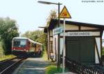 928 449 am 30.8.05 als RB nach Lauterbach (Hess) Nord beim kurzen Stopp in Gbelnrod.