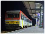 NEUE VERSION...
Nachtruhe für den Dieseltriebzug 628 677-7 / 928 677-4  Daadetalbahn  der Westerwaldbahn (WEBA) hat am19.03.2013 (2:27 Uhr) im Bahnhof Betzdorf (Sieg).
