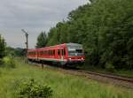 Der 628 422 als RB nach Salzburg am 30.05.2014 unterwegs bei Garching an der Alz.