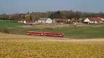 628 628 mit S-Bahn, A-Linie (29319) bei Bachern (02.04.2014)