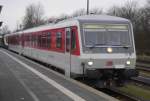 628 532  Munkmarsch  abfahrbereit als Sylt Shuttle plus nach Bredstedt im Bf Niebüll. Dahinter der Arriva-LINT nach Esbjerg (26.1.16).