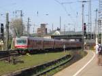 Eine Dreiertraktion 628er verlsst Hagen Hbf als Sonderzug fr das Fuball-Bundesligaspiel BVB gegen Bremen, was der BVB ja 0:2 verloren hat......:-) Aufgenommen am 15.04.07