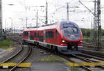 Als sich am Nachmittag des 26.8.18 PESA-Link 632 109 von DB-Regio/Sauerlandnetz im Vorfeld des Dortmunder Hbfs nach Gleis 3 einordnete, waren die Lichtverhältnisse nicht mehr ganz ideal.