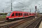 640 008-8 und 640 004-7 erreichen am 18.8.2017 als RB43 (RB14466)  Emschertal-Bahn  von Dorsten den Dortmunder Hauptbahnhof.