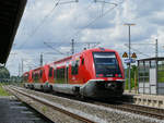 01. Juli 2016, Bahnhof Hochstadt-Marktzeuln: Die Tw 641 031 und 026 fahren mit einem weiteren zwischengekuppelten 641er als RE 59306 und 59286 nach Lichtenfels.