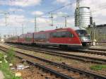 Dreifachtraktion 642er von Grlitz komment zwischen S-Bahnhaltepunkt    Freibergerstrae und Dresden-HBF.21.04.07