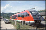 DB Desiro 642580 am 29.5.2001 im Bahnhof Eichstätt Stadt.