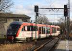 DB 642 033 / 642 533 in den Bf Pasewalk am 28.02.2021 einfahrend