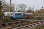 DB Regio Westfrankenbahn 642 698 als Kahlgrundbahn am 08.11.25 in Kahl am Main