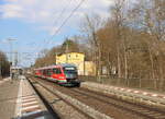 DB 642 020 + 072 als RE 26109 von Göttingen Hbf nach Erfurt Hbf, am 22.03.2026 in Erfurt-Bischleben. Der neue RE11 verkehrt seit dem Fahrplanwechsel zwischen Erfurt Hbf und Göttingen. Er hält aber nicht wie der RE1 in Gotha, sondern in Gotha Ost. Somit besteht eine stündliche Verbindung zwischen Erfurt und Göttingen.