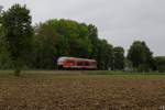 Auf dem Weg nach Erfurt fhrt 642 063 am Einfahrsignal des Bahnhofs Wasserthaleben vorbei.