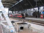 2005-12-11 - Erfurt Hbf, Bereich neuer ICE-Bahnhof - Triebzug der BR 642, BR 641, Intino der EIB anlsslich der feierlichen Erffnung