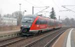 642 057 durcheilte im Schneegestber als RB nach Olbernau am 18.12.11 den Hp. Chemnitz-Hilbersdorf.