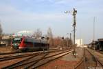 Der Desiro der Erzgebirgsbahn durchfhrt am Nachmittag des 16.12.06 den Chemnitzer Sdbahnhof nach Aue.