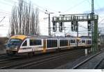 SBS 74558 bestehend aus zwei Desiro Triebwagen der Städtebahn Sachsen GmbH / Verkehrsverbund Oberelbe(VVO, vorne 642 846 'Rose von Sebnitz') passieren am 14. Februar 2014 den Bahnhof Dresden - Freiberger Straße.