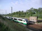 Am 12.06.2005 verkehrte der Vogtlandexpress von Plauen nach Berlin-Lichtenberg zum ersten Mal. Hier passiert er den ehemaligen Gbf. Altenburg.