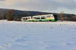 Zwei Triebwagen des Trilex als Vetretung für die Oberpfalzbahn als OPB 74269 von Marktredwitz nach Regensburg bei Oberteich, 05.01.2015