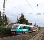 DB Westfrankenbahn Siemens Desiro 642 694-3 RMV Werbung am 09.02.19 in Hanau Großauheim vom Bahnsteig aus fotografiert