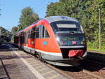 642 099-5 der DB als U28 nach Decin hl.n. bei der Ausfahrt aus den Bahnhof Krippen (nahe Bad Schandau) am 09. Oktober 2021.
