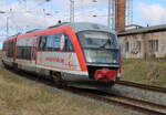 642 039-1 DB Regio AG Dresden als Kulturzug Berlin-Wroclaw für 19,00 € von Rostock Hbf nach Graal-Müritz bei der Ausfahrt im Rostocker Hbf.09.04.2022
