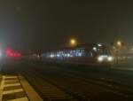 Bei Nebel stehen 642 019, 642 181 und 642 001 als RE 6 von Karlsruhe am 28.11.2011 in Kaiserslautern 