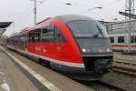 642 048-2 stand am Mittag des 15.01.2016 als RE8 nach Wismar im Rostocker Hbf am falschen Gleis.