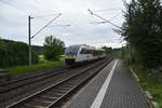 Als RB 25695 mit einer Minute+ kommt hier der HEB Triebwagen VT 301/9280 0642 461-3 in Oberbrechen eingefahren auf seinem Weg Wiesbaden Hbf 