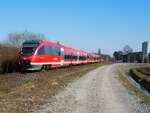 643 064 beim Verlassen des Haltepunktes MS=Häger, früher Bahnhof Nienberge, März 2011