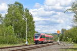 643 033 passiert das Ausfahrsignal von Stockhausen auf seinen Weg nach Limburg.

Stockhausen 27.04.2024
