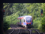 Ein Nachschuss von Zwei Euregiobahn (RB20) kommmen aus Eschweiler-Sankt-Jöris nach Düren-Stolberg-Altstadt und hilten in Aachen-Schanz und fahren in Richtung Aachen-Hbf. 
Aufgenommen vom Bahnsteig von Aachen-Schanz. 
An einem schönem Sommermorgen am Morgen vom 12.7.2016.