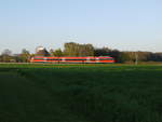 Zugnummer 14994 von Münster nach Gronau mit den VT 644 045 fährt gerade am Klärwerk in Ochtrup vorbei und erreicht in kürze Ochtrup.