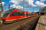 644 022/522 und ein weiterer 644er (2 gekuppelte 3-teilige Talent) als RE 22 (Eifel-Express) Kln – Euskirchen – Gerolstein -  Trier, fhrt am 07.07.2012 vom Hbf Kln los.