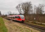 Bei Gustorf ist der 644 017 gen Frimmersdorf fahrend auf der Kbs 481 unterwegs. 20.3.2016