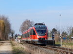 Kurz hinter dem haltepunkt Glesch kam mir 644 032 entgegen gefahren.

Glesch 14.03.2016