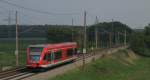 RB 22 von Potsdam Hbf nach Berlin Schnefeld Flughafen kommt hier in Nudow vorbeigeschossen. 29.04.2011