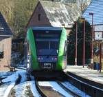 DAADETALBAHN-STADLER GTW 2/6 DURCHQUERT BIERSDORF  Am 5.2.2018 durchquert der Triebwagen auf seiner Fahrt von BETZDORF/SIEG nach DAADEN  nach seinem Halt in BIERSDORF die Ortsmitte...das Motto  Ab