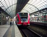 BR646 mit einem RE Rheinsberg im Bahnhof Berlin-Spandau