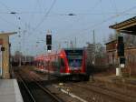 Auch wenn im Fhrerstand der TF zu sehen ist, es handelt sich um einen Nachschuss auf zwei 646 (Stadler GTW) bei Ausfahrt aus Hennigsdorf (bei Berlin) als RE6 nach Wittenberge, 20.11.2009  