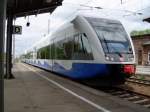 BR646 der UBB bei der Einfahrt in den Hbf Greifswald (in Richtung Ahlbeck/Grenze) am 09.05.03.