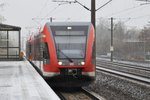 FALKENSEE (Landkreis Havelland), 28.11.2015, RE-6 nach Wittenberge bei der Einfahrt in den Bahnhof Falkensee