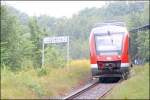 648 110 fhrt als RB29272  Volmetalbahn  pnktlich um 10.06 Uhr nach Dortmund. Aufgenommen am 21.06.2007 in Ldenscheid.