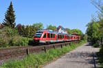 648 333 dieselt mit einem weiteren 648 für erixx Holstein aus dem Bahnhof Bad Schwartau als RE83 von Kiel nach Lüneburg. (13.05.2023)