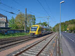 Am 22.04.2026 war VT 208 der Hessischen Landesbahn als RE 24444 auf dem Weg von Wiesbaden nach Limburg. Kurz vor dem Ziel kann man einen kurzen Blick auf den Limburger Dom werfen.