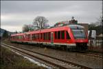 648 116/616 und 648 102/602 beschleunigen als RE57 (RE 29520)  DORTMUND-SAUERLAND-EXPRESS , vom Wintersportort Winterberg (Westf) nach Dortmund.