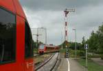 2 Zge der Baureihe 648 mit dem Fahrtziel Kiel begegnen 2 Fahrzeugen der gleichen Baureihe am 29.06.2008 in Sderbrarup.