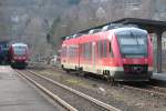 2 x RE57 im Bahnhof Arnsberg. (Begegnung am 25.03.2010)