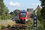 Seit mehr als einem Jahrzehnt verkehren Triebwagen der Baureihe 648 (LINT 41) auf der Strecke zwischen zwischen Kiel und Flensburg. Am 5.07.2009 konnte ein Triebwagen dieser Baureihe als RB nach Flensburg nach dem Verlassen der Klappbrcke ber die Schlei (sog. Lindaunisbrcke) bei Boren-Lindaunis beobachtet werden.